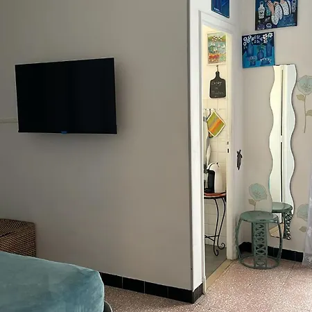 Welcome In The Cozy Blue Nest Pedestrian Appartement