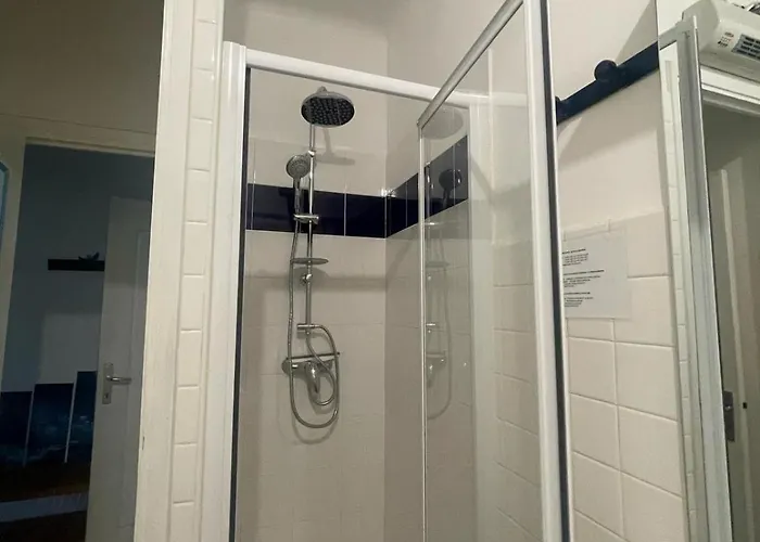 Welcome In The Cozy Blue Nest Pedestrian * Menton